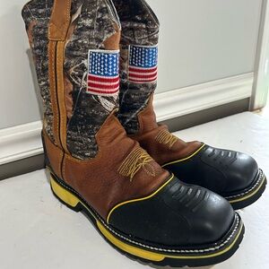 Patron 
MEN'S STEEL TOE WORK BOOTS AMERICAN FLAG STYLE SOFT LEATHER  SAFETY
